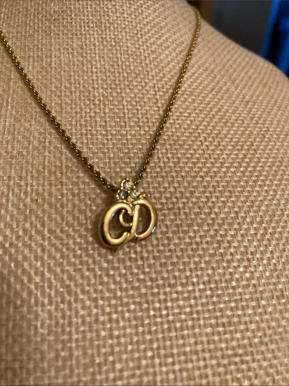 Christian Dior CD Logo Necklace with 3 Crystals/Rhinestones Pendant Vintage - Picture 3 of 6